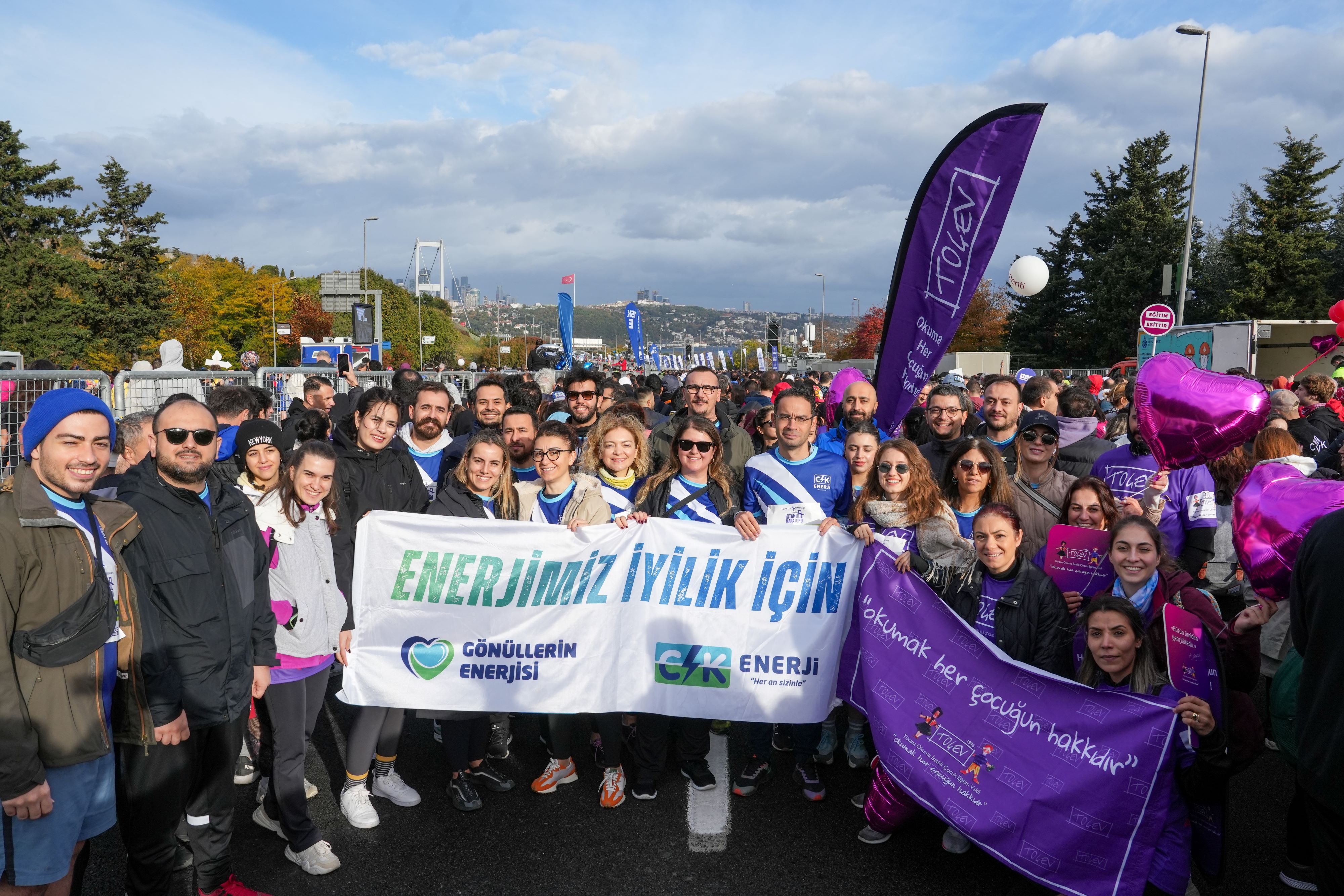 CK Enerji çalışanları, İstanbul Maratonu’nda “Eğitim Hakkı” için koştu