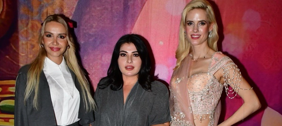 EBRU TORUN’A SANAT VE CEMİYET DÜNYASINDAN DESTEK