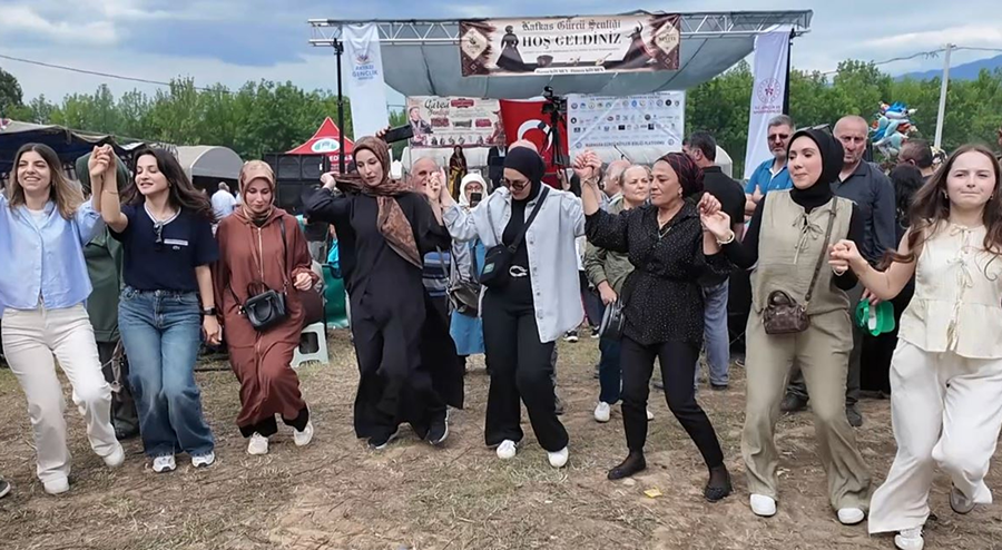 SAKARYA’DA GÜRCÜLER COŞTU